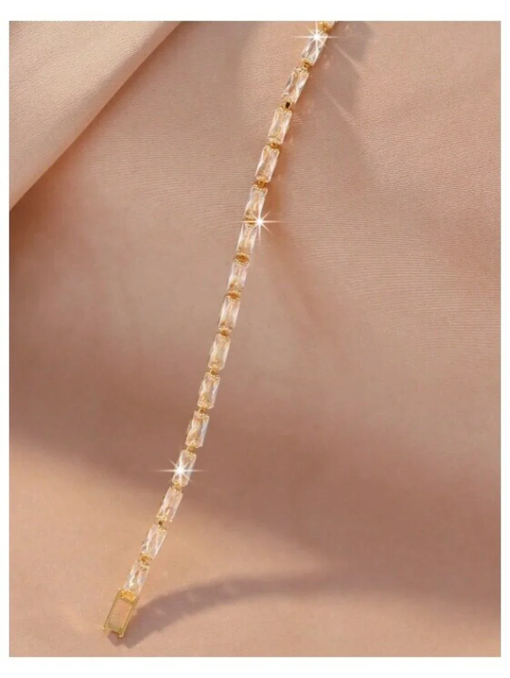 Radiant cut tennis - Bracelet - Gold - CZs - 4mm 7.87